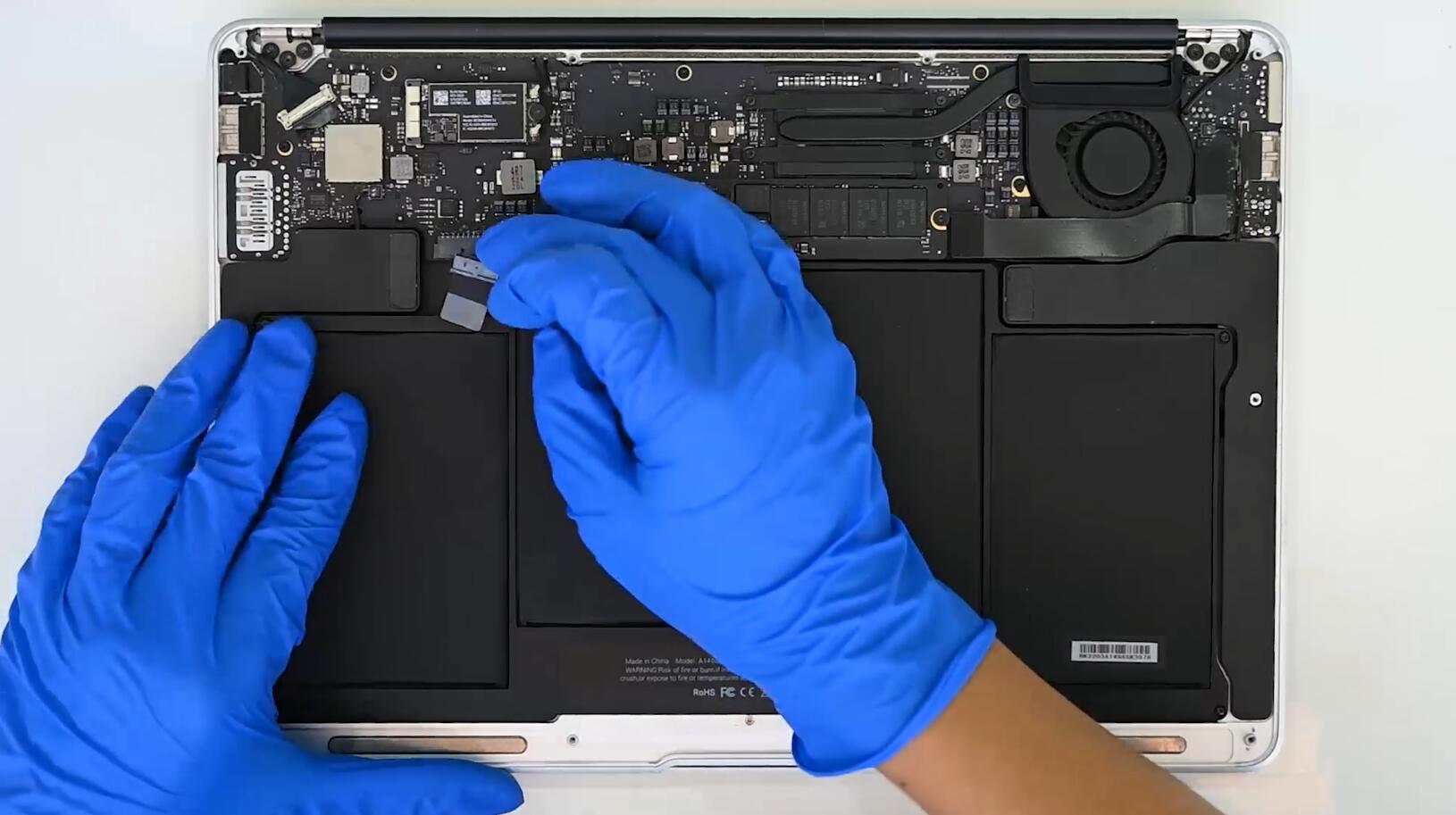 A1496-A1405-A1377 Battery Replacement Tutorial